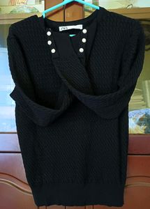 ZARA KNITTED TOP
