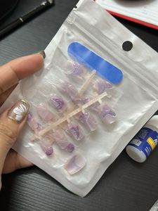 Press On Nails Kit