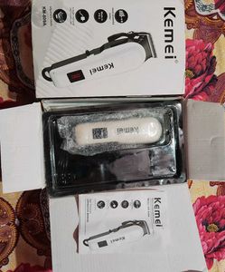 Kemei Hair Trimmer (ROSE HOUSE)
