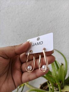 Pearl Drop Earrings + Crystal Evil Eye Bracelet✨