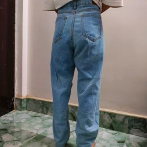 DENIM BOYFRIEND JEAN&#39;S