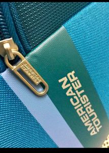 American Tourister Strolley Duffel Bag With Wheels