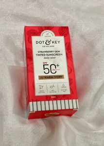 Dot&key Strawberry Dew Tinted Sunscreen 🍓