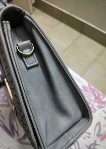 Elegant Grey Handbag / Slingbag