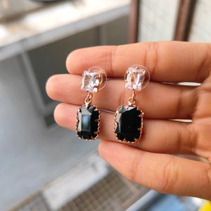 Pretty Black Stone Earrings