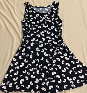 Cute Black &amp; White Print Dress