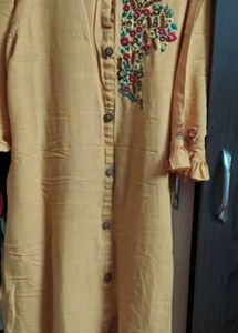 Embroidered Yellow Kurta With Pant