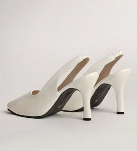 Elegant Slingback Heels 👠 - UK 4