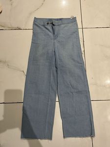 Wide Leg Cropped Jeans