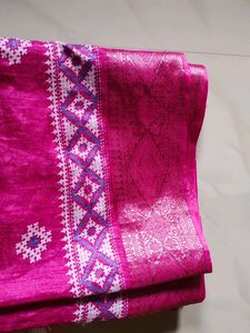 Beautiful 😍 rose 💕 colour saree 😘