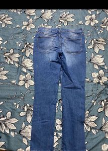 Old Navy Mid-Rise Wow Straight Jeans