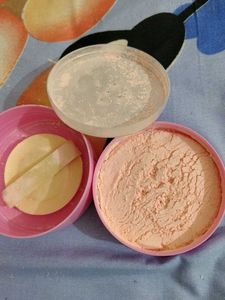Pond&#39;s Natural Glow Face Powder