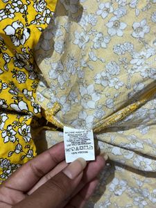 Beautiful Women Floral Peplum Top