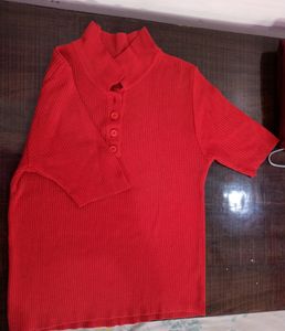 Chilly Red Self Design Fitted Polo Neck Tshirt