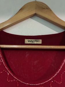 Women top