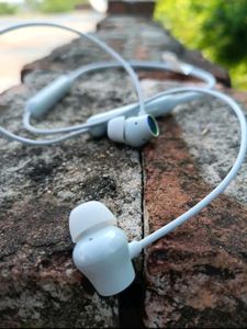 Mint Green Wireless Earbuds Realme