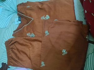 Elegant Embroidered Kurta