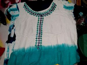 Navratri Special Kurtis...💙