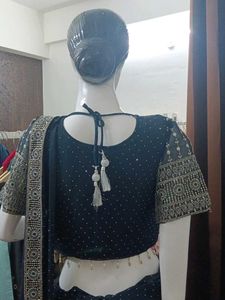 WRAP OR INDO- WESTERN SAREE