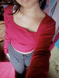 Red Long Sleeve Crop Top