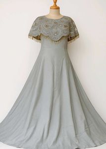 Beautiful ❤️ Party Wear Gown With Detachable Pochu