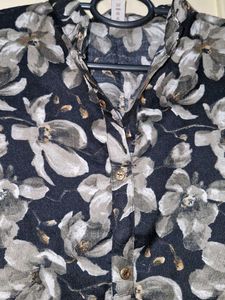 Floral Print Kurta ,size M