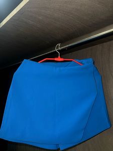 Blue skort dividers