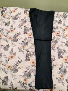 BLUE AND BLACK FORMAL PAINT 28 SIZE