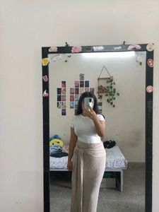 side slit knot skirt