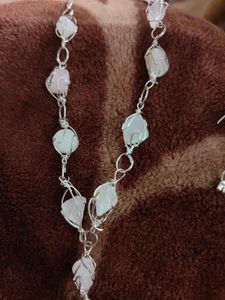 Quartz necklace with earrings