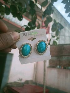 Combos &amp; Of Earrings + Gifts Inside