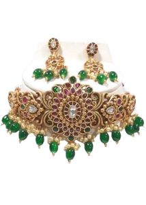 Elegant Necklace Set