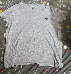 H&amp;M Grey Tshirt