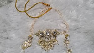 Pretty Necklace With Earings