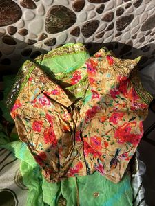 Saree With Blouse