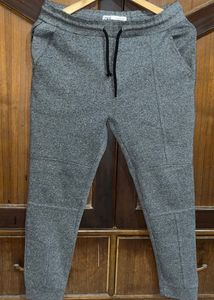 Zara Jogger
