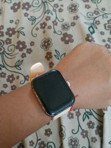 Smart Watch - Fitness Tracker