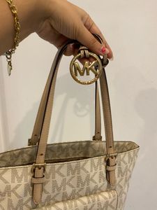 Authentic ❌Michael Kors Jet Set Tote Handba