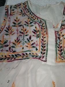 NO COINS OR SWAP , White Chikan Kari Multicolour Mirror Work Tunic