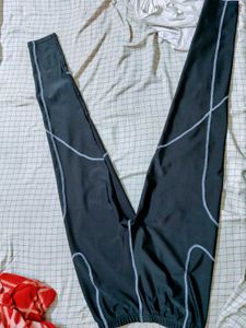 Puma Tshirt Reebok Lower Leggings And Pink Shirt