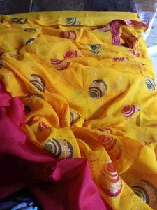 Yellow colored Matka Georgette Saree