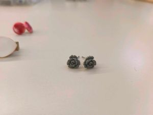 Cute Earrings Combo with heart clip