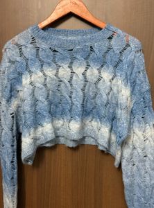 Blue Knit Cropped Sweater Great condition !!