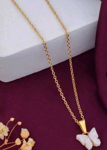 Butterfly Pendant Gold Chain (Set of 5)