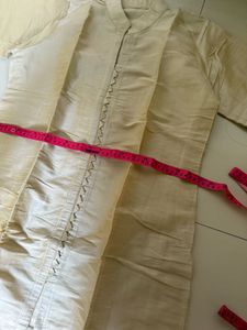 ✨ Golden Grace – Handcrafted Raw Silk Kurta in XL