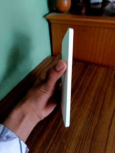 Kindle E-reader
