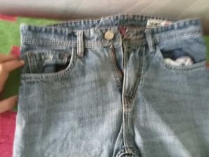Levi&#39;s Jeans With Cotton Fabric