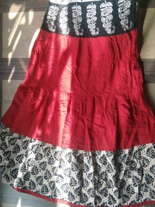 Red &amp; Black Leaf Print Dress
