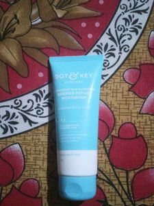 Dot&Key face Moisturizer
