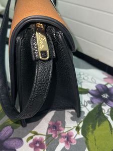 Superb Stylish Lavie Sling Bag
